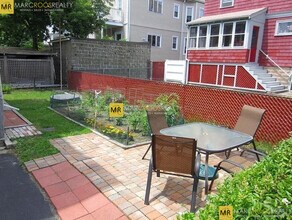 19 Frederick Ave in Medford, MA - Building Photo - Building Photo