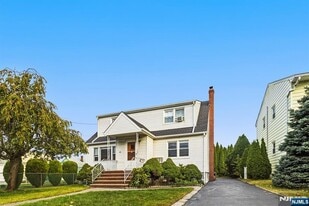 99 Spencer Ave in Clifton, NJ - Building Photo
