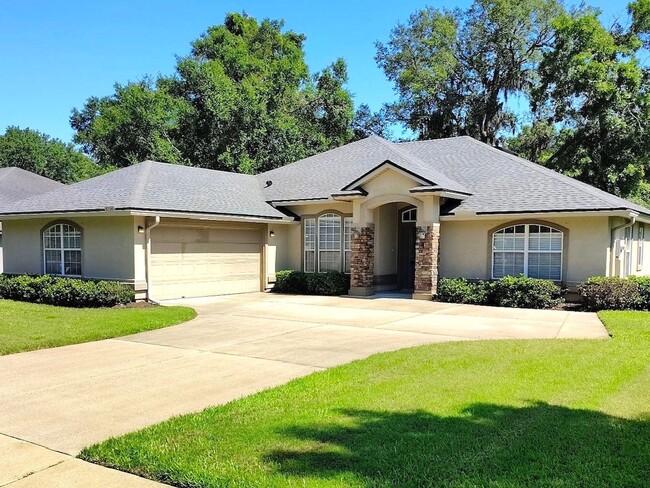 property at 87541 Creekside Dr