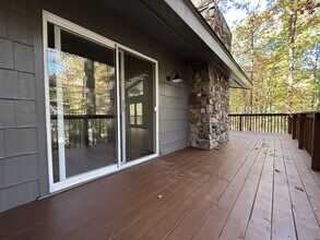 25 Carballo Ln in Hot Springs Village, AR - Building Photo - Building Photo