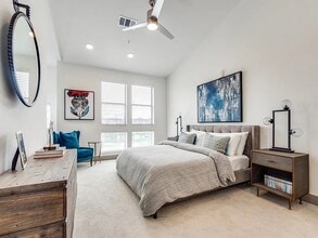 4020 McEwen Rd in Dallas, TX - Building Photo - Building Photo