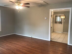 215 E 25th St in Houston, TX - Building Photo - Building Photo