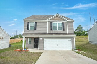 313 Greenwood Valley Ct in Elgin, SC - Building Photo - Building Photo