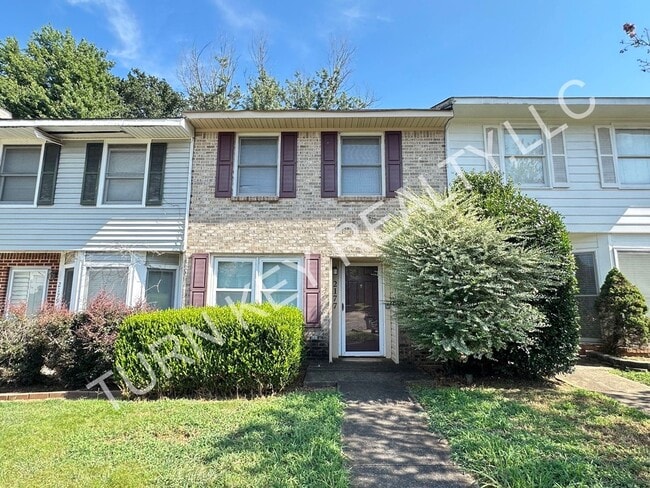 2177 Cheshire Dr in Birmingham, AL - Foto de edificio - Building Photo