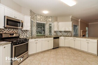 1303 Dove Trail in Tomball, TX - Building Photo - Building Photo