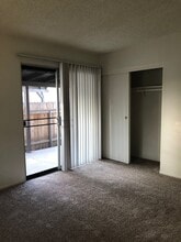 3600 Sampson Ct in Bakersfield, CA - Building Photo - Building Photo