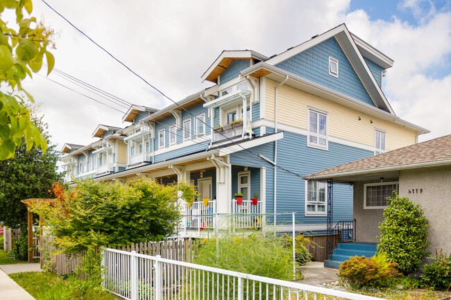 4781-4803 Slocan St in Vancouver, BC - Building Photo - Building Photo