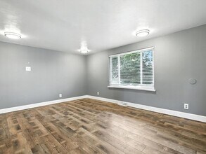 2402 W 17th St in Pueblo, CO - Building Photo - Building Photo