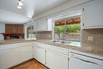3534 N Palmer Dr in Tucson, AZ - Building Photo - Building Photo