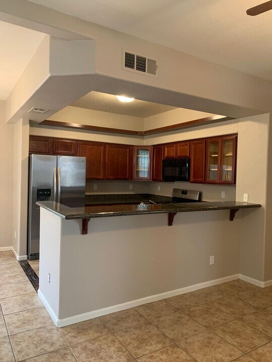 1705 King James St in Las Vegas, NV - Building Photo