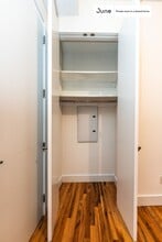 Private bedroom in 3 bed/1 bath Home in New York, NY - Building Photo - Building Photo