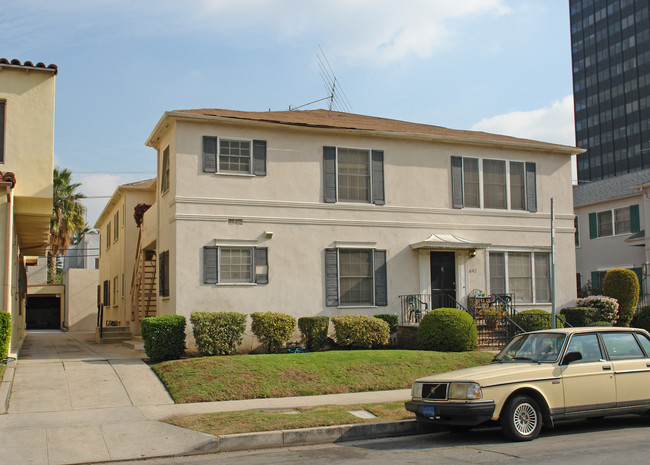 642-644 S Dunsmuir Ave in Los Angeles, CA - Building Photo - Building Photo