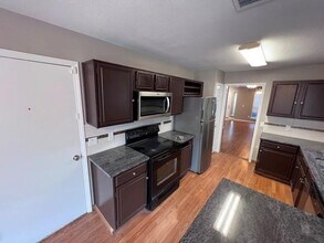 584 Lake Forest Dr in Coppell, TX - Building Photo - Building Photo