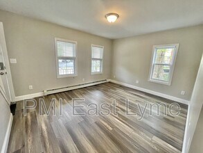253 Yantic St in Norwich, CT - Building Photo - Building Photo