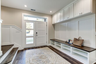 2211 Farougi Ct in Herndon, VA - Building Photo - Building Photo
