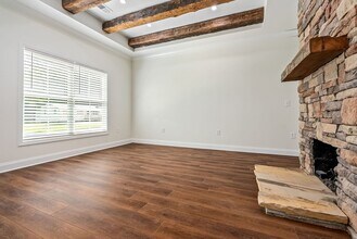 327 Byrd St in Auburn, AL - Building Photo - Building Photo