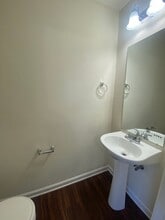 6021 Cullen Dr in La Vergne, TN - Building Photo - Building Photo