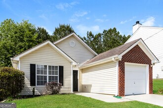 6802 Browns Mill Walk in Stonecrest, GA - Building Photo - Building Photo