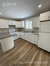 224 Park Ave in North Bay, ON - Building Photo - Building Photo