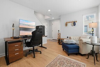 2361 Acara Cir in San Diego, CA - Building Photo - Building Photo