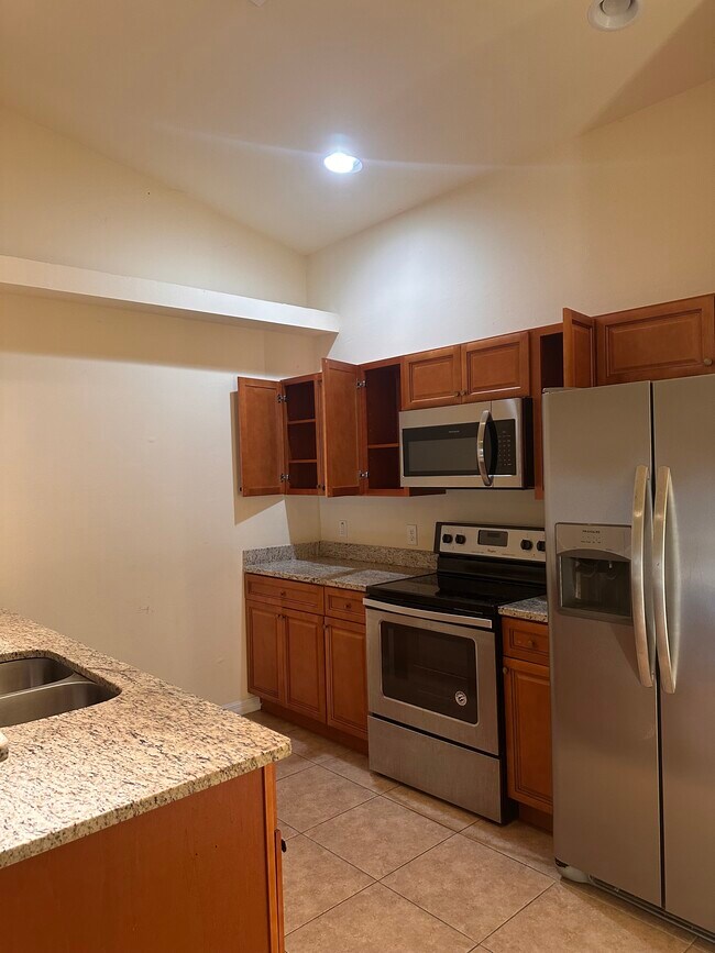 4427 SW 9th Ave in Cape Coral, FL - Building Photo - Building Photo