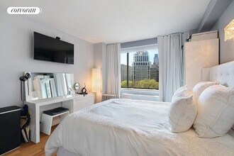 45 E 25th St in New York, NY - Foto de edificio - Building Photo