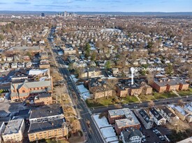 20 Outlook Ave in West Hartford, CT - Building Photo - Building Photo