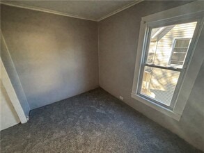 121 Sterling St in Corning, NY - Building Photo - Building Photo
