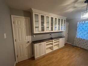 56 Wakelee Ave in Shelton, CT - Building Photo - Building Photo