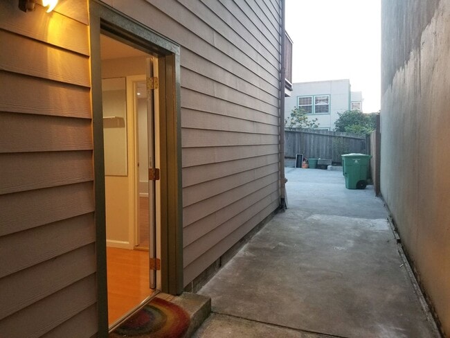 1817 23rd Ave in San Francisco, CA - Building Photo - Building Photo