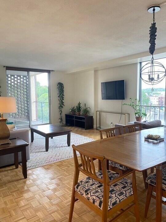 44 Washington St, Unit 718 in Brookline, MA - Building Photo