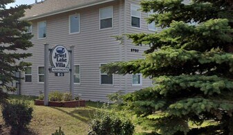 8980 Blackberry St in Anchorage, AK - Building Photo