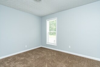 Virginia Pines in Columbus, OH - Building Photo - Interior Photo