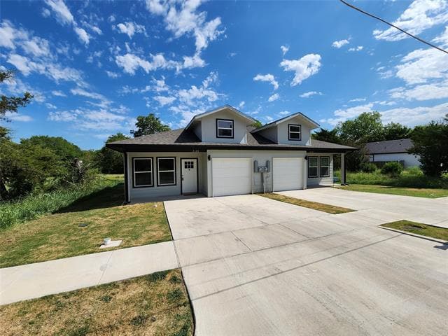 property at 3120 Hemphill St
