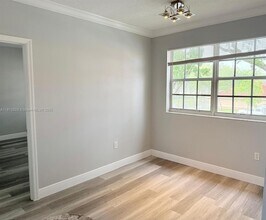 100 SW 117th Terrace in Hollywood, FL - Building Photo - Building Photo