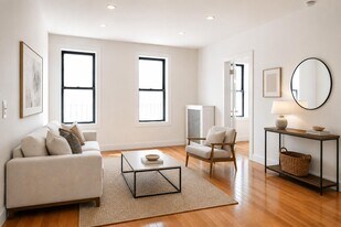 270 Fort Washington Ave, Unit 55 in New York, NY - Building Photo