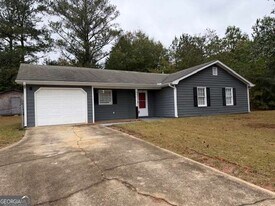 3405 Creekwood Dr SE in Conyers, GA - Building Photo