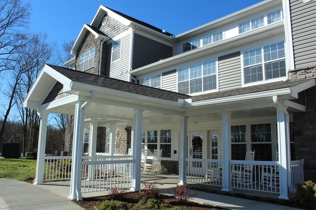 Newberry Apartments in Parkersburg, WV - Building Photo - Building Photo