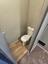 1014 Indiana Ave in Glassport, PA - Foto de edificio - Building Photo