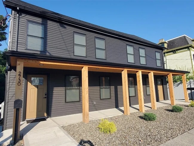 2730 West Main Street in Wappingers Falls, NY - Building Photo - Building Photo