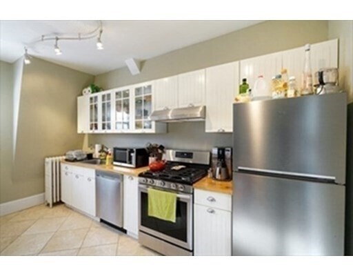 54 Harvard St-Unit -3 in Brookline, MA - Building Photo