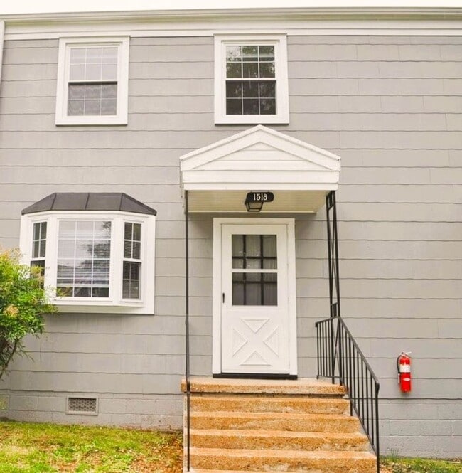 property at 1506 Randolph Ave SE