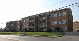 3203-3211 Midway Ave Apartamentos