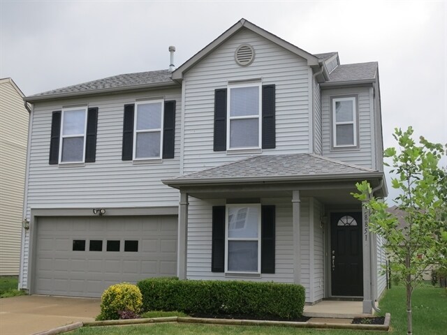 8851 Squire Boone Ct in Camby, IN - Building Photo
