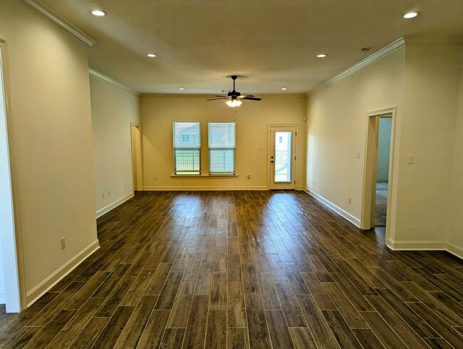 213 Preston Rose Ln in Youngsville, LA - Building Photo - Building Photo