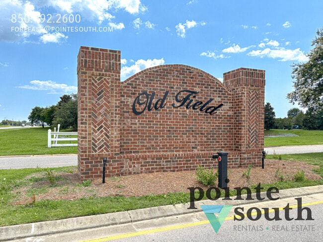 property at 24119 Weatherbee Park Dr