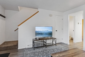 13 Martha Rd in Columbia Falls, MT - Building Photo - Building Photo