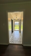 3226 Sycamore View Rd in Memphis, TN - Building Photo - Building Photo