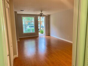 408 Olssen Ave in Fort Lauderdale, FL - Building Photo - Building Photo