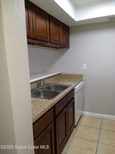 1625 Sunny Brook Ln in Palm Bay, FL - Building Photo - Building Photo